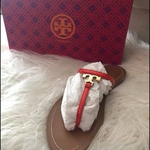 TORY BURCH Flip Flops